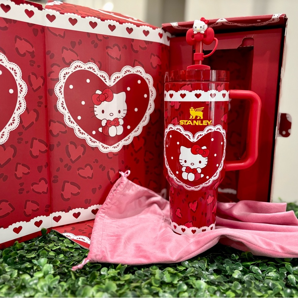 Customized Hello kitty stanley 40 oz